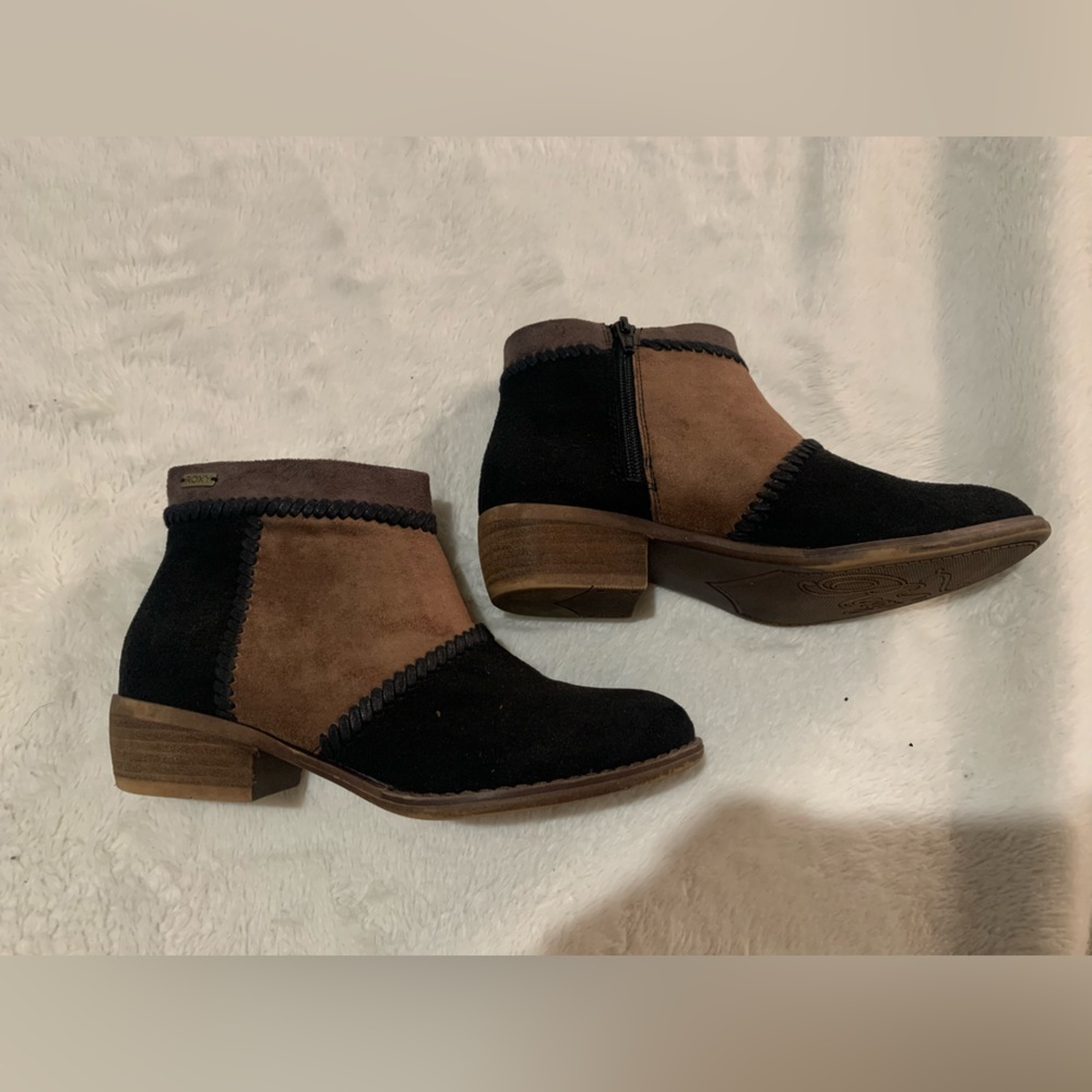 Roxy Braided Booties